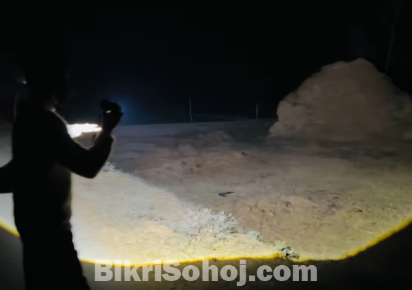 High power zoom light.1km+ range.